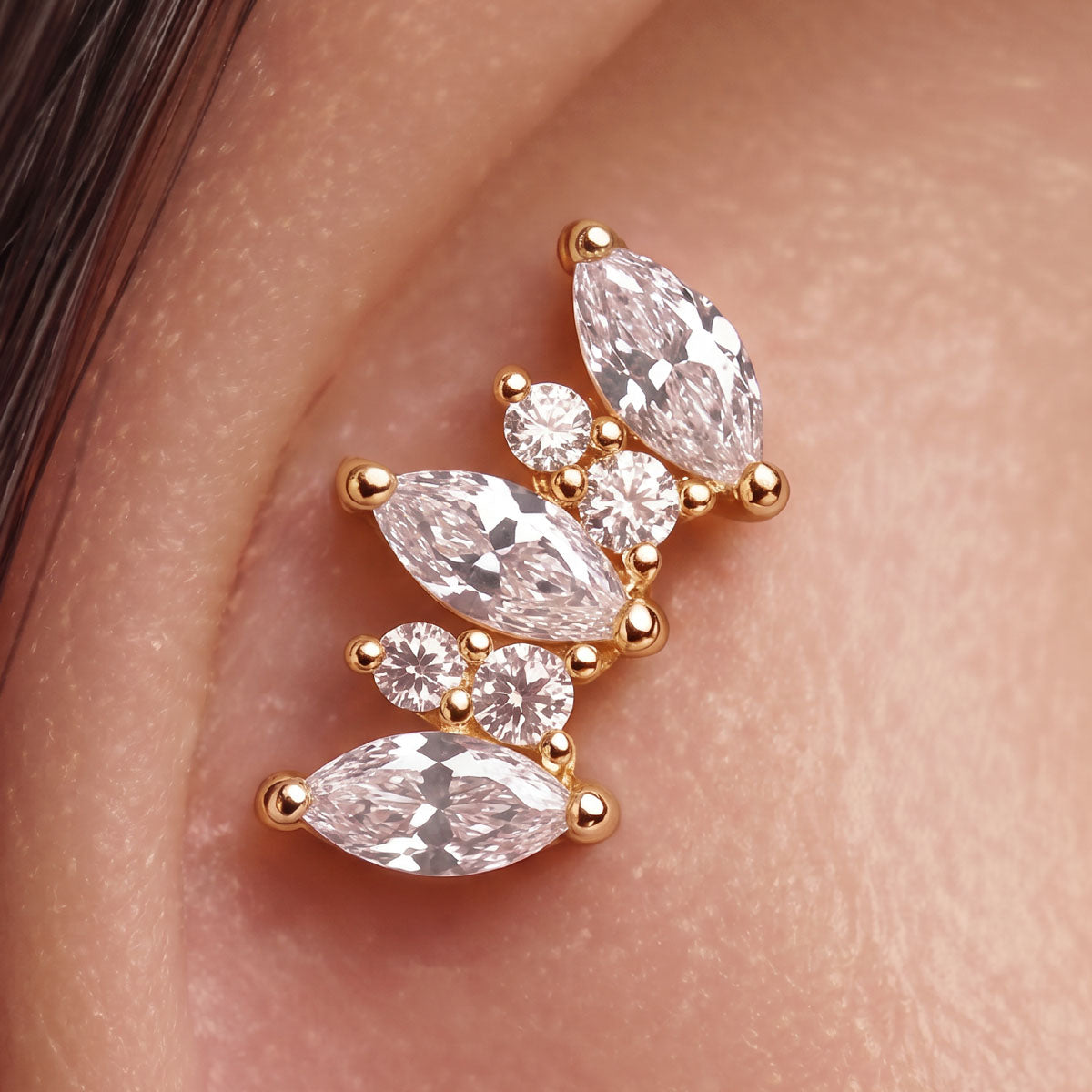 14 Karat Gelbgold, Marquise-Cluster-Ohrstecker mit flacher Rückseite und massivem Goldstift