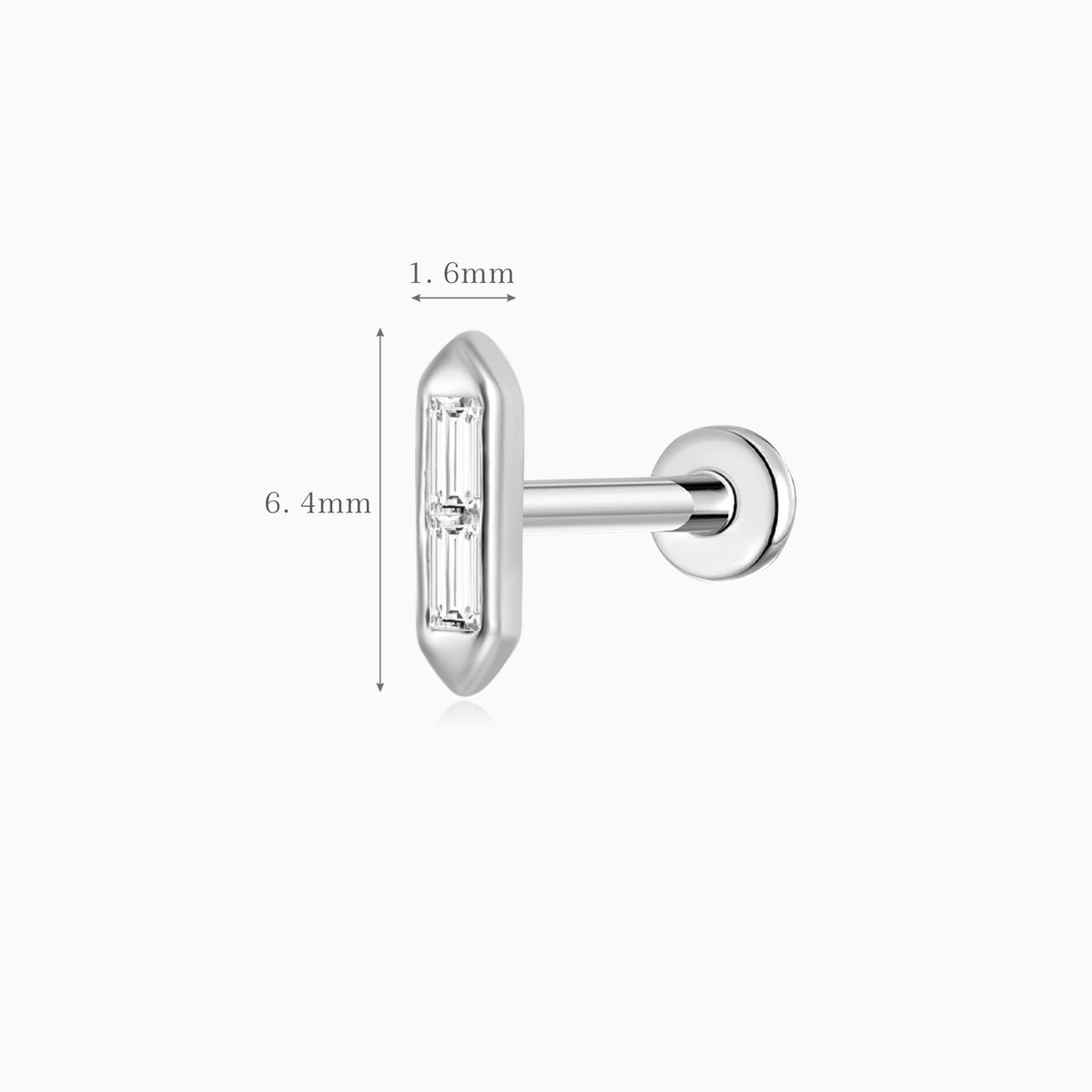 Ohrstecker aus 14-karätigem Weißgold im Baguette-Stil mit flacher Rückseite und Titanstift