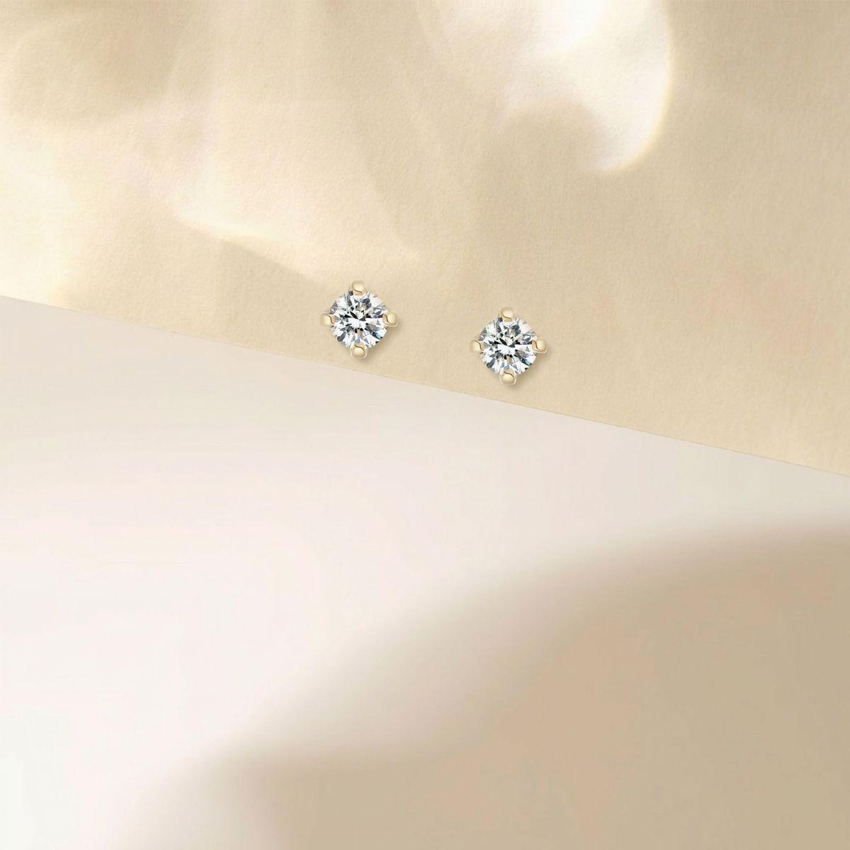 14K Solid Yellow Gold Classic 4-Prong Setting Flat Back Stud & Solid Gold Post