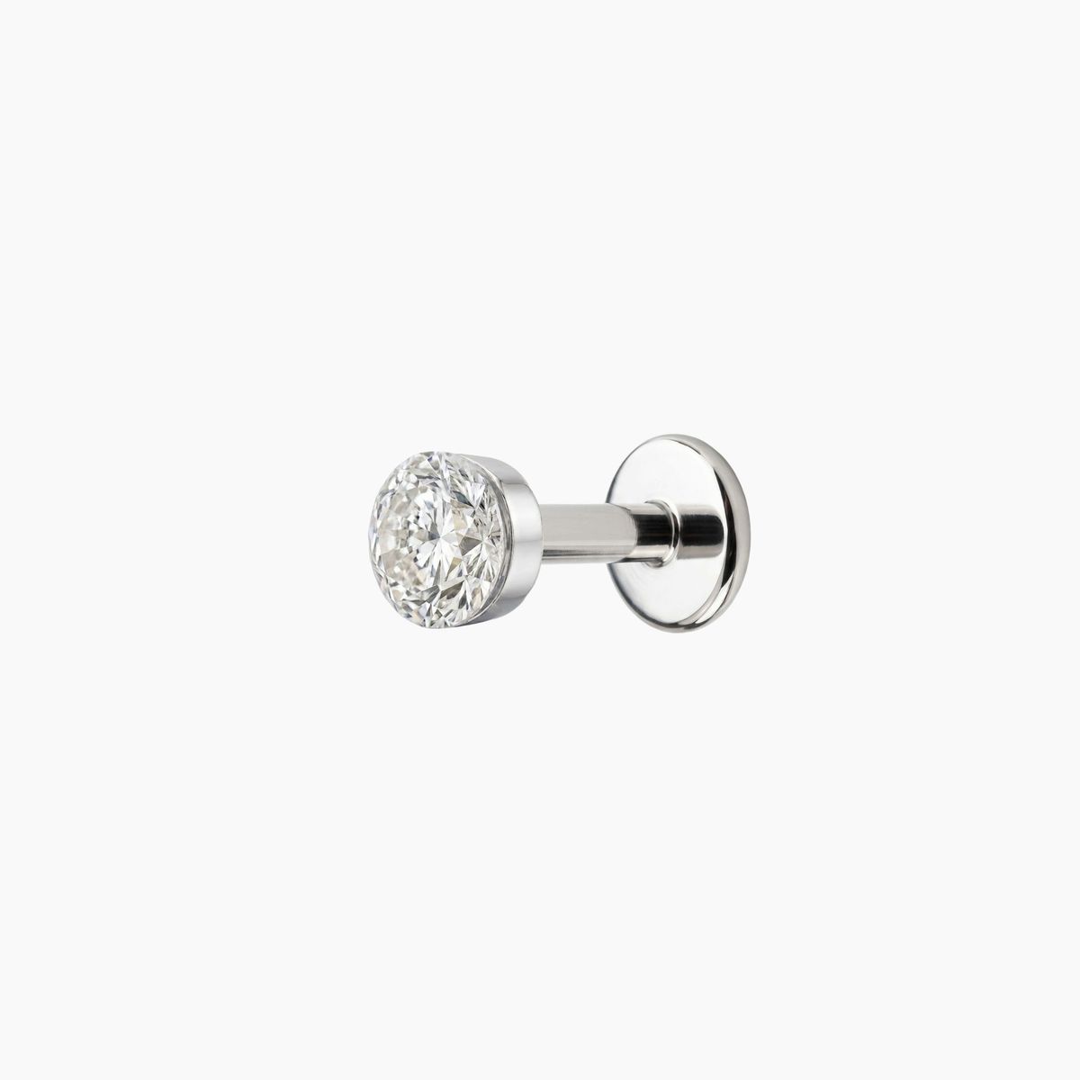 AERÉ™ 14K White Gold Round Flat Back Stud & Titanium Post - Photo 5 | AUNYRA
