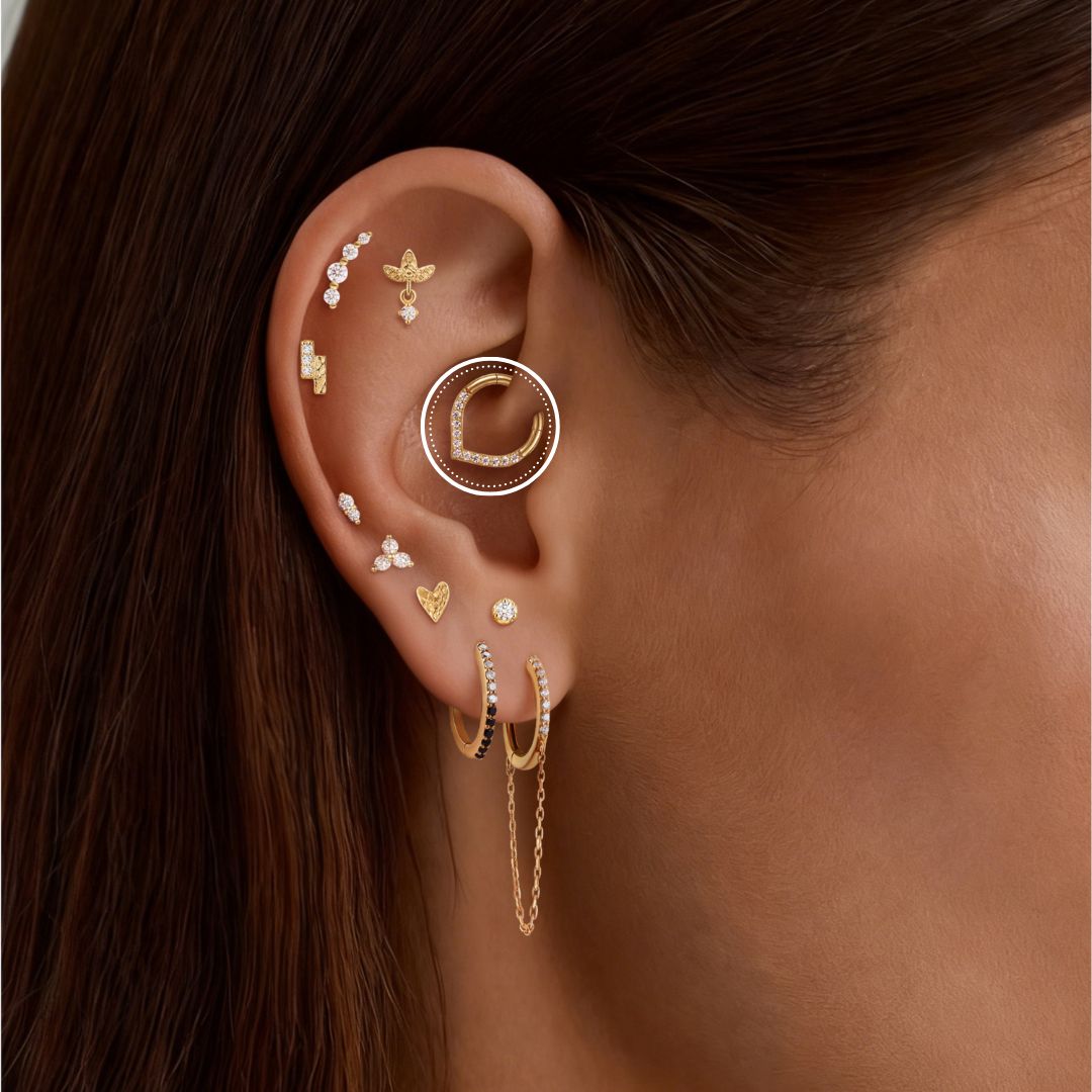 Aunyra- 14K Solid Yellow Gold V-Shaped Pavé Clicker Hoop
